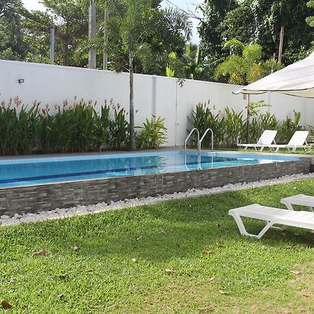 Harris Villa Hikkaduwa Pokoj fotografie