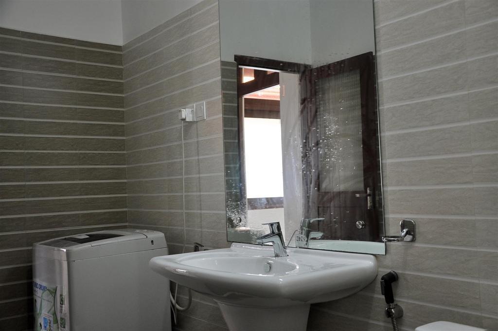 Harris Villa Hikkaduwa Pokoj fotografie