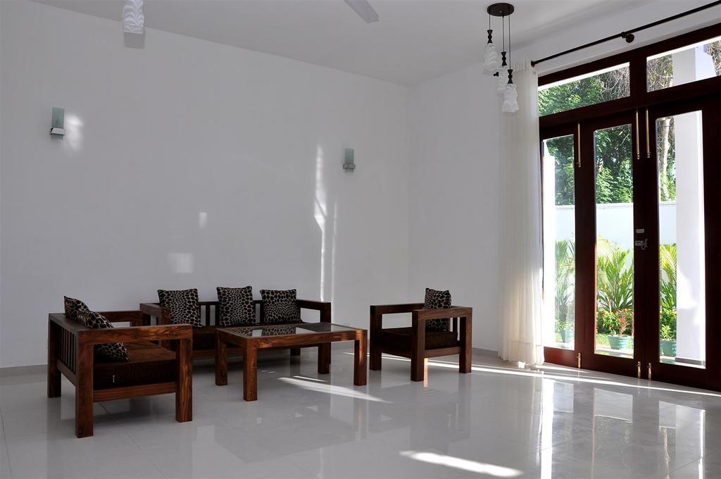 Harris Villa Hikkaduwa Pokoj fotografie