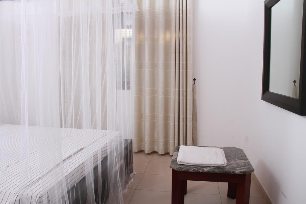 Harris Villa Hikkaduwa Pokoj fotografie